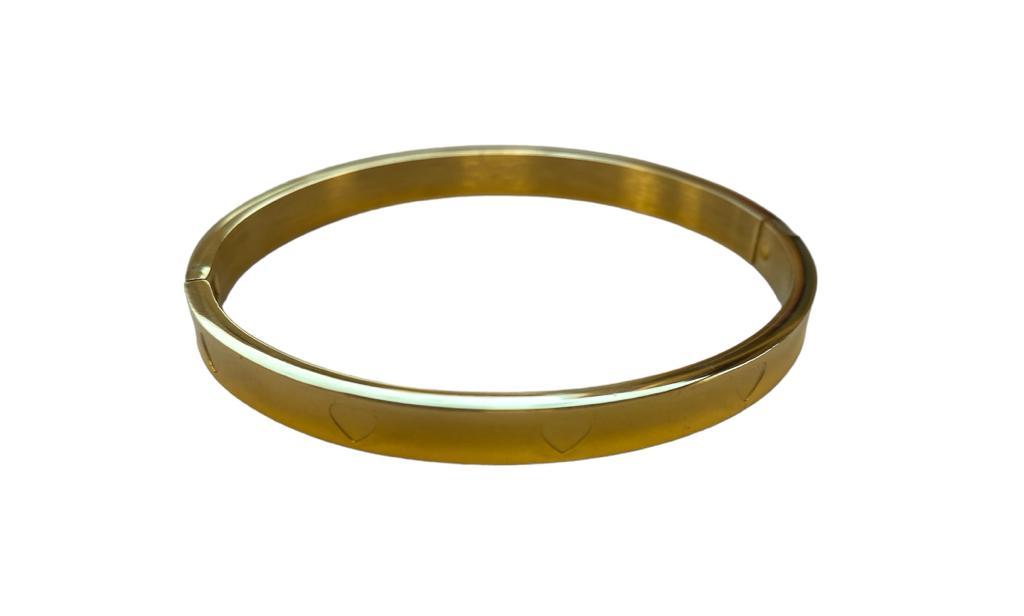 Brazalete Rígido Dorado Corazón. Gema Medina