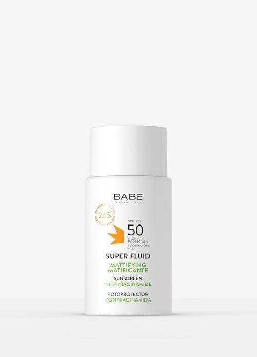 Fotoprotector Super Fluid Matificante SPF 50. Babe